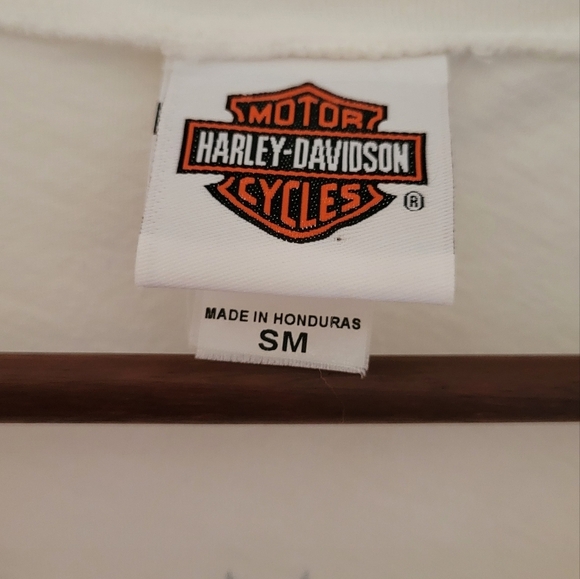 🖤 Harley-Davidson 'I Ride My Own' Tee – Empowering Women’s Biker Shirt - Picture 4 of 4